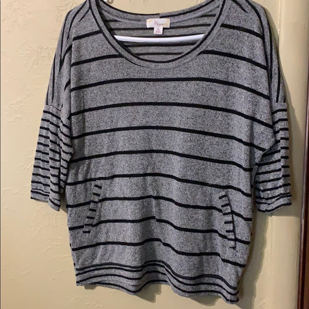 Blouse - Picture 3 of 3